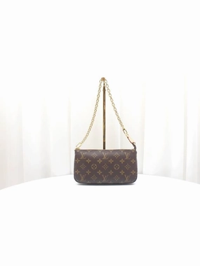 Monogram Pochette Accessua Chain Shoulder Bag M82766