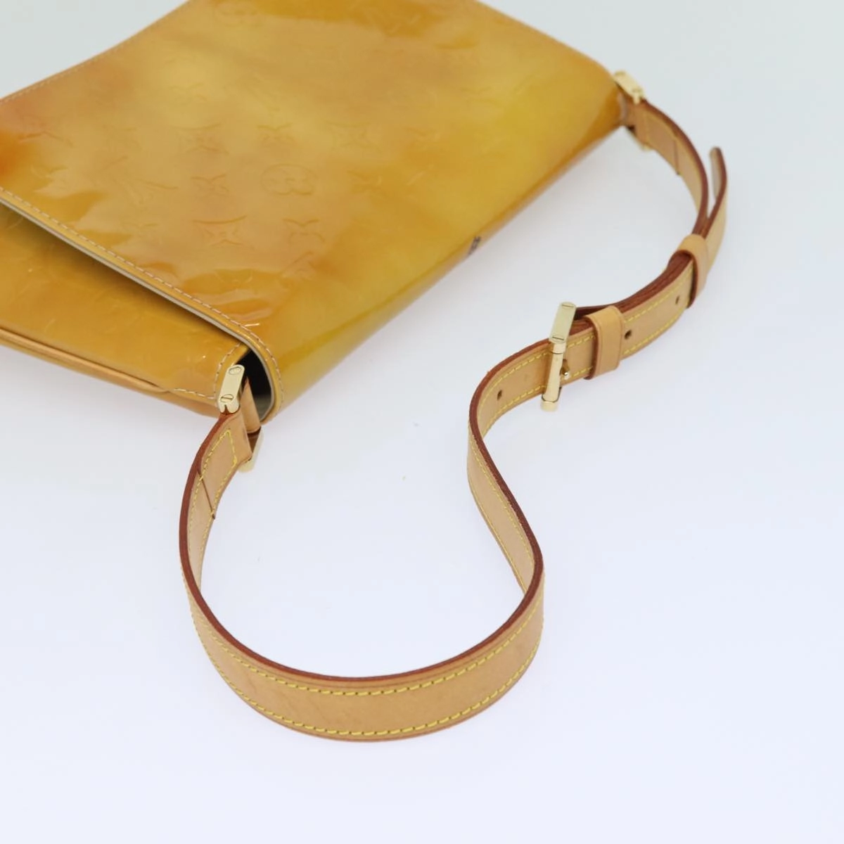 Monogram Vernis Amarante Shoulder Bag M90072