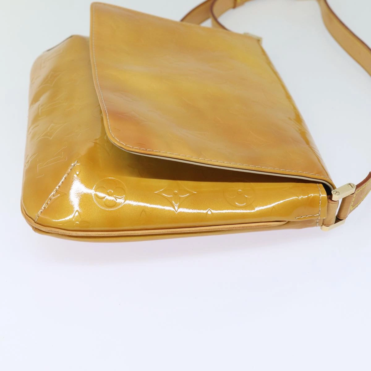 Monogram Vernis Amarante Shoulder Bag M90072