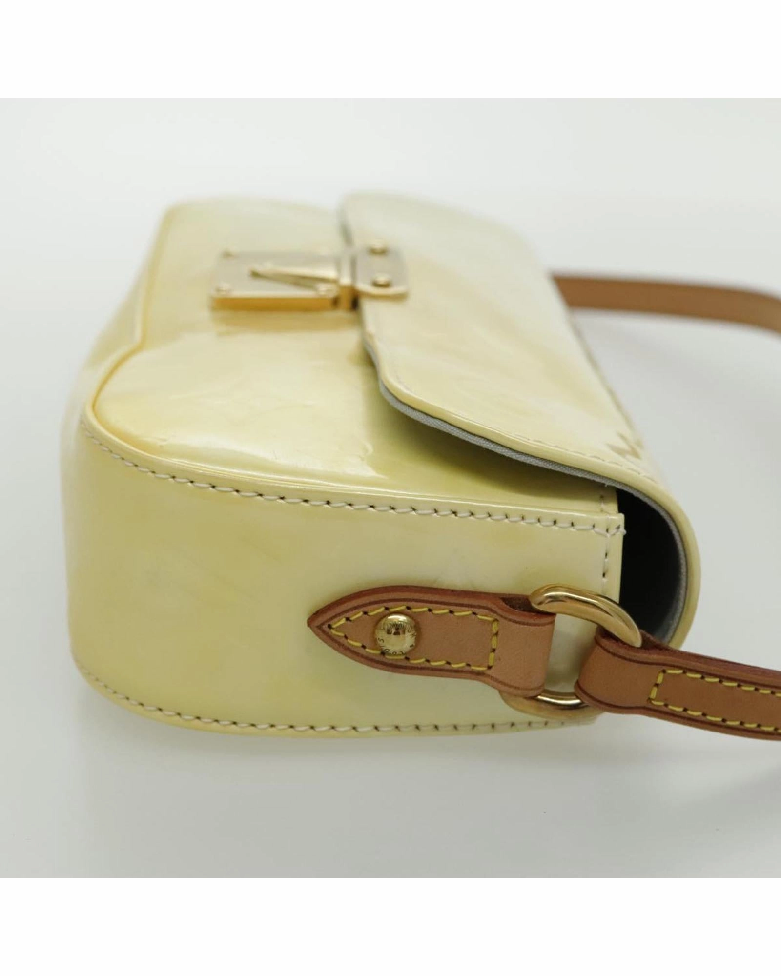 Monogram Vernis M91325 Shoulder Bag
