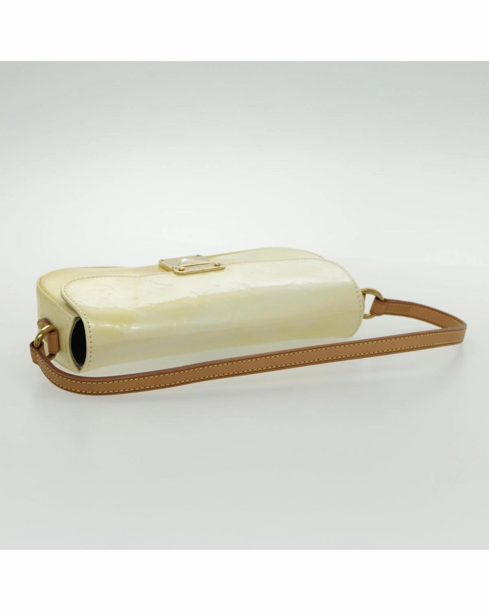 Monogram Vernis M91325 Shoulder Bag