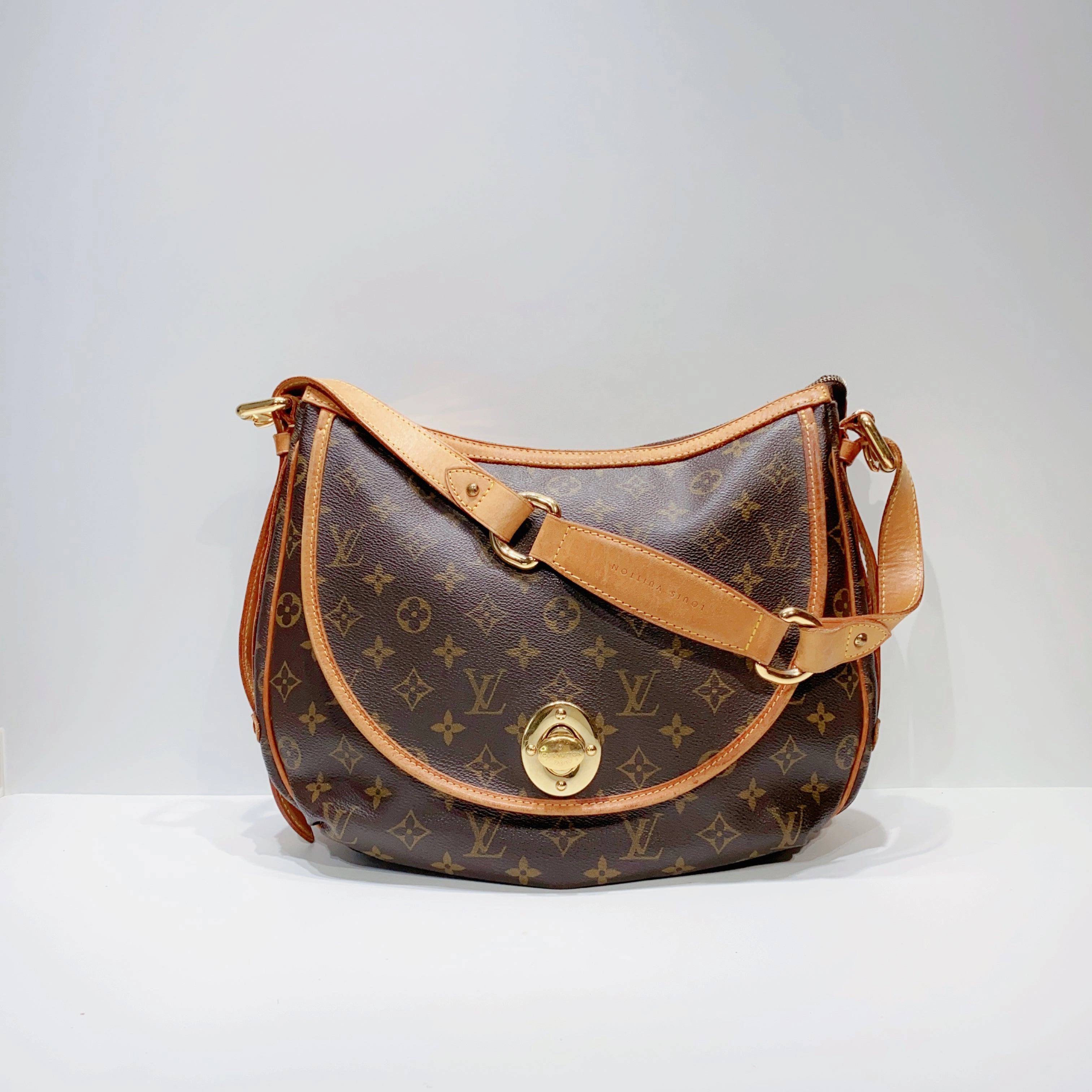 No.3915-Louis Vuitton Tulum PM Shoulder Bag