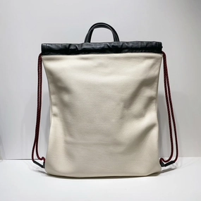 No.4354-Gucci Print Leather Backpack (Unused / )