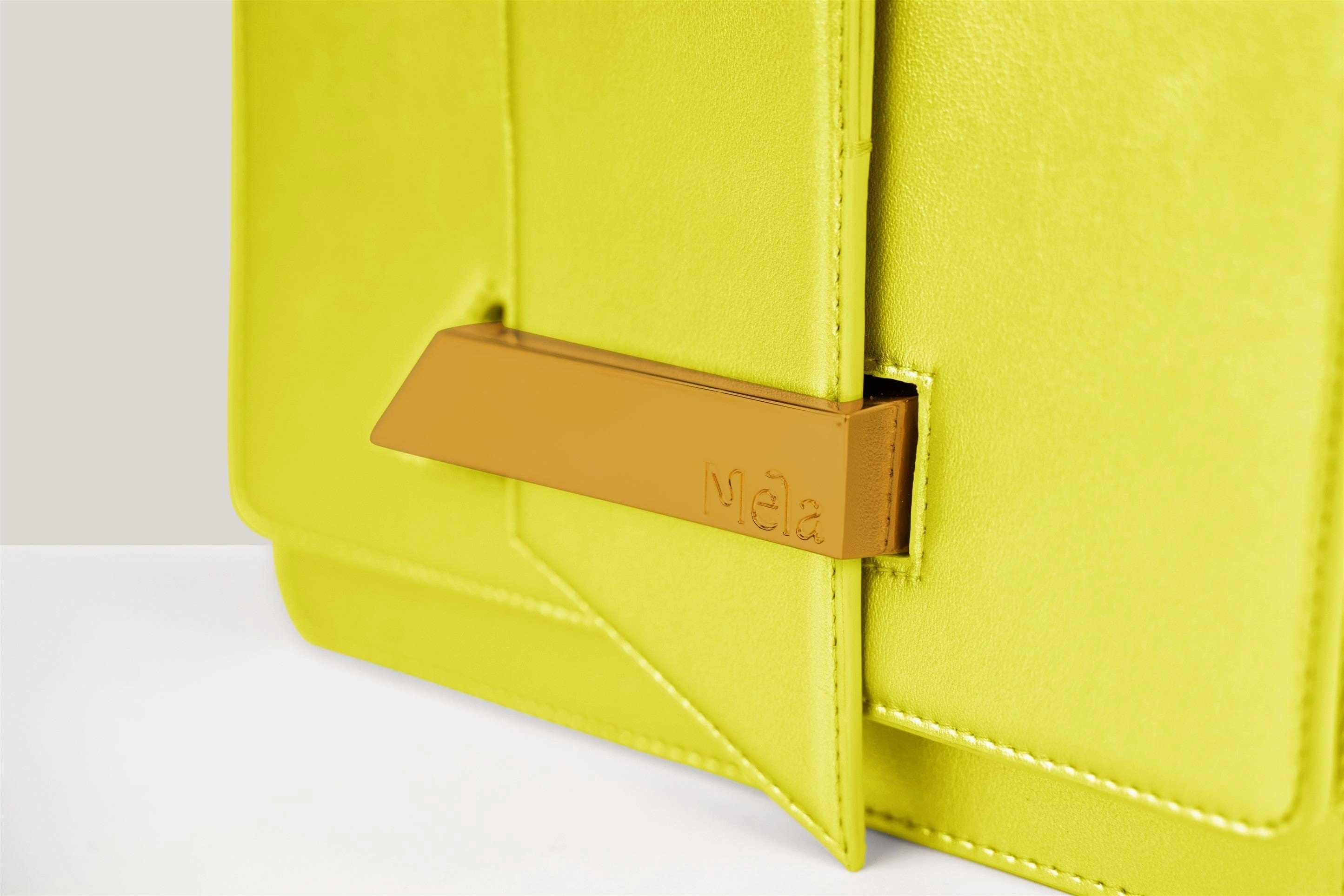 Nora Apple Leather Vegan Crossbody Bag | Zest