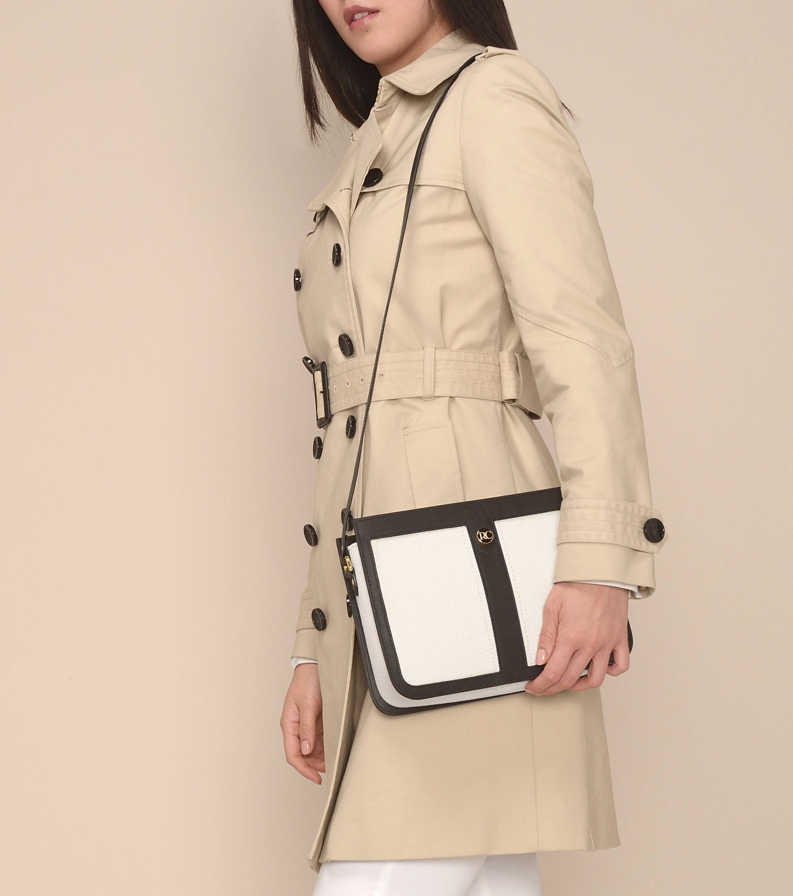 Petit Dune Organic Cotton Canvas Crossbody Bag | Black & White