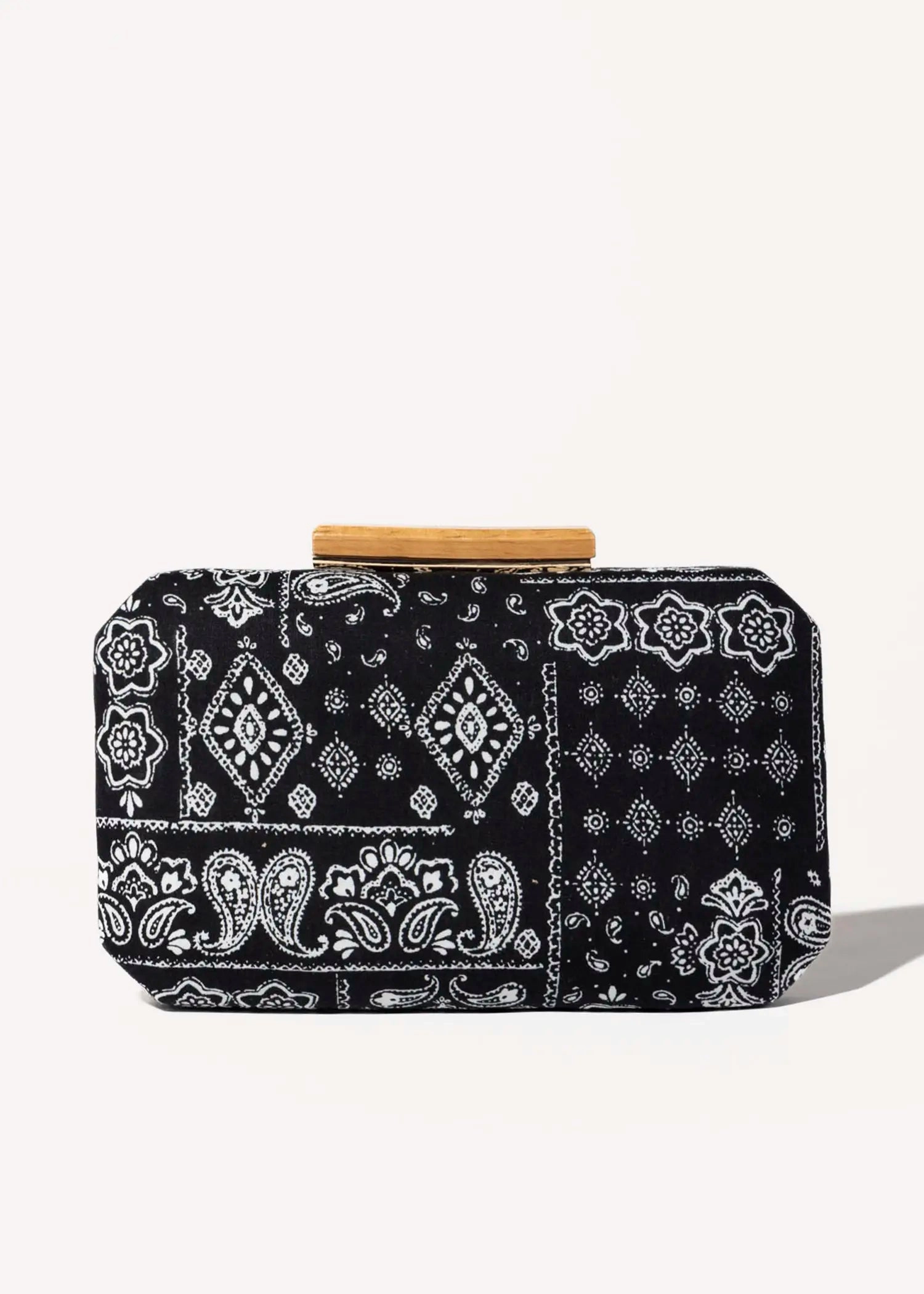 Pippa Clutch
