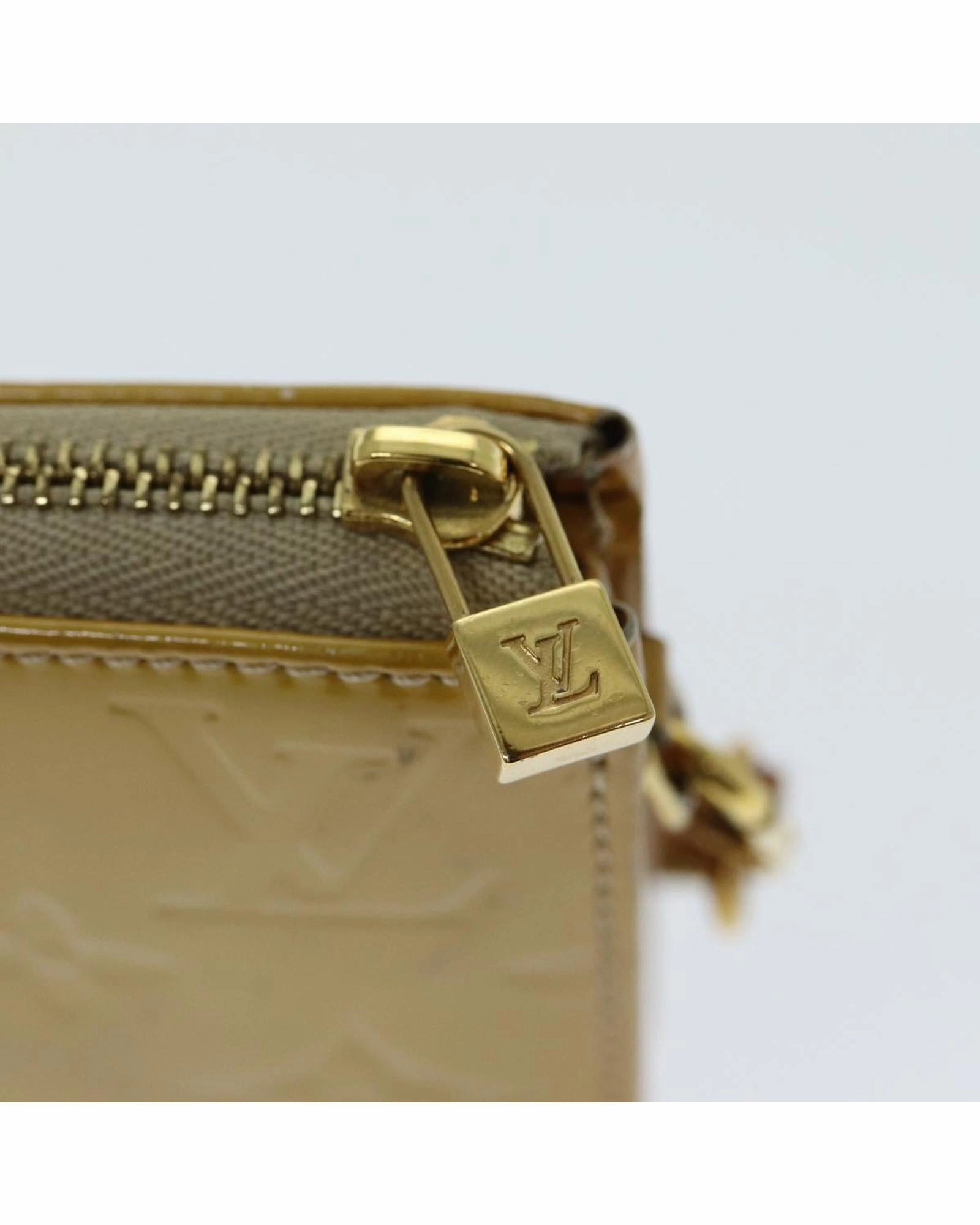 Pochette M90091 Shoulder Bag