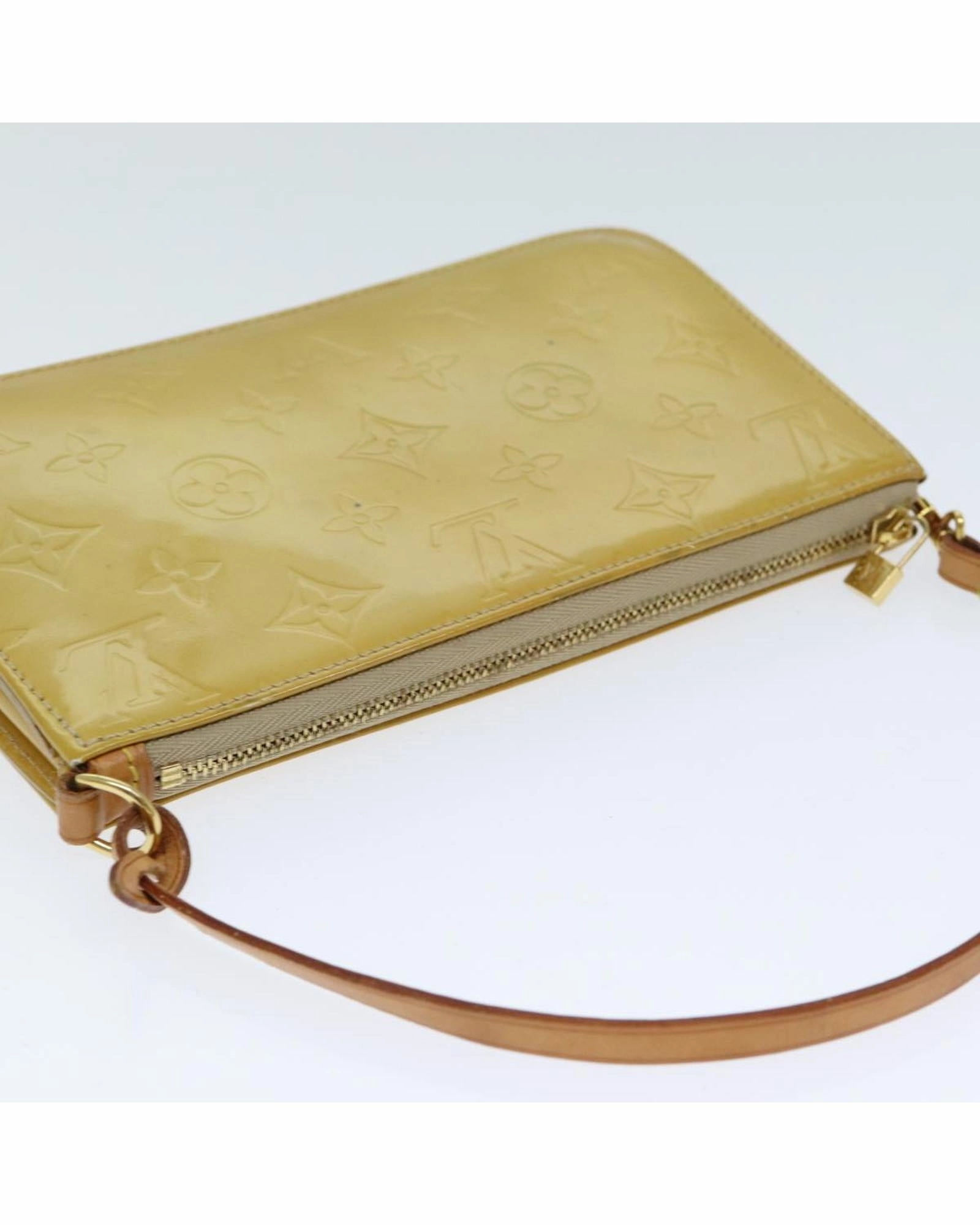 Pochette M90091 Shoulder Bag