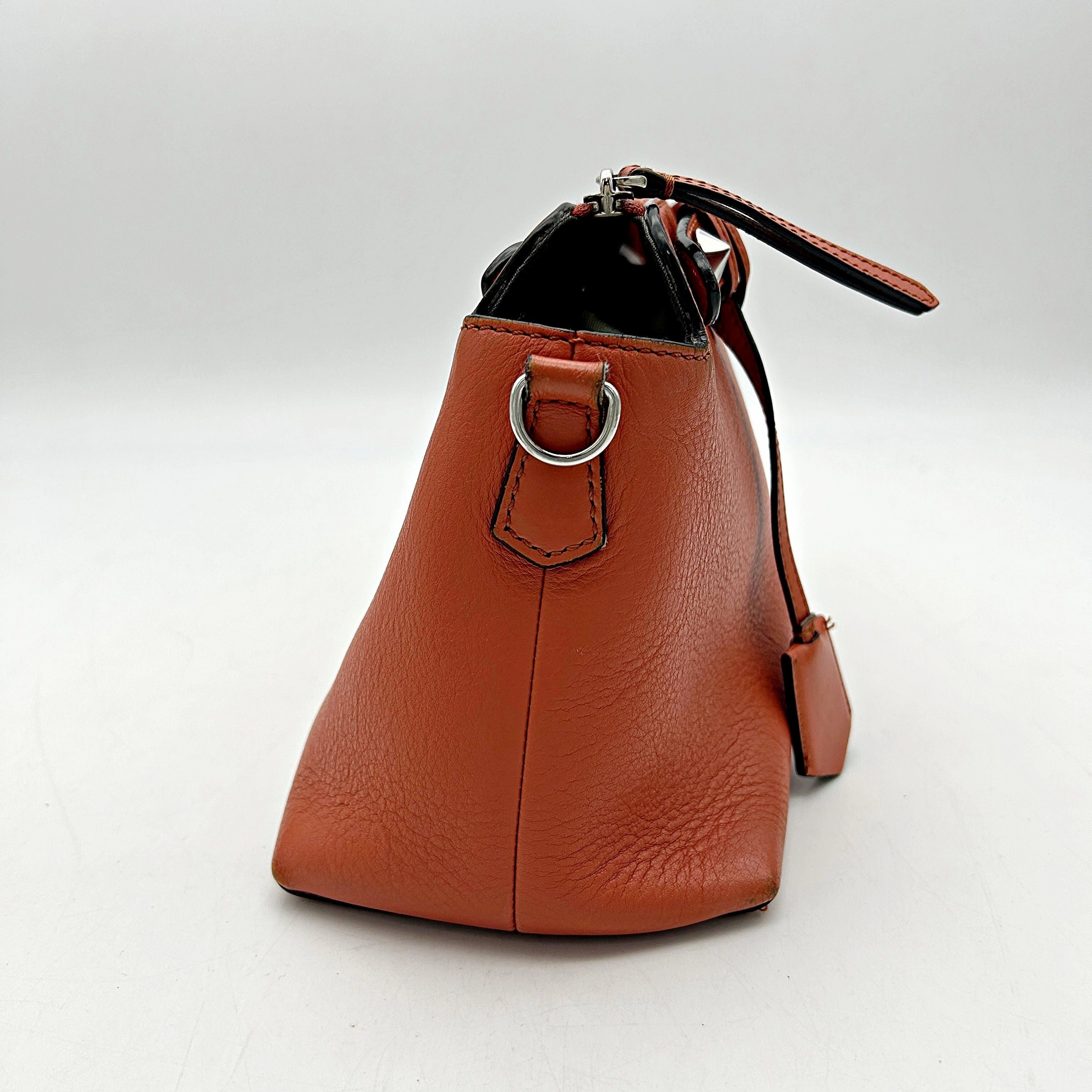 Pre- Fendi By The Way Selleria Medium Shoulder Bag LA8422