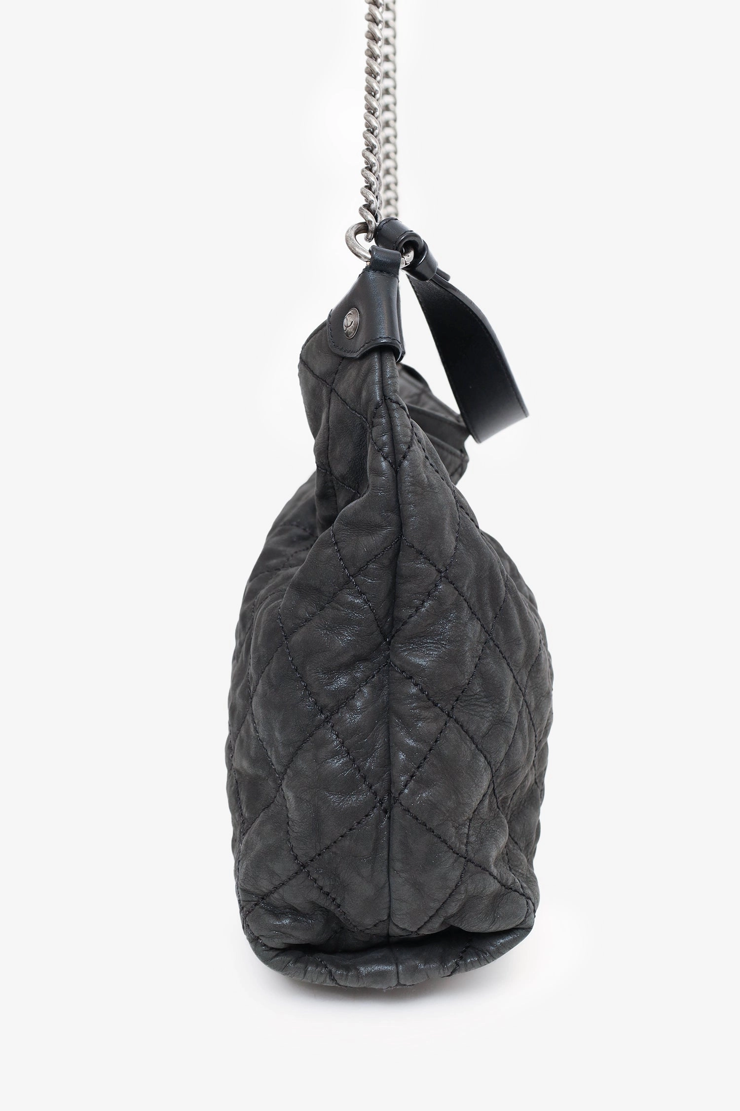 Pre-Loved Chanel 2012 Black Irridescent Leather Coco Daily Hobo Shoulder Bag