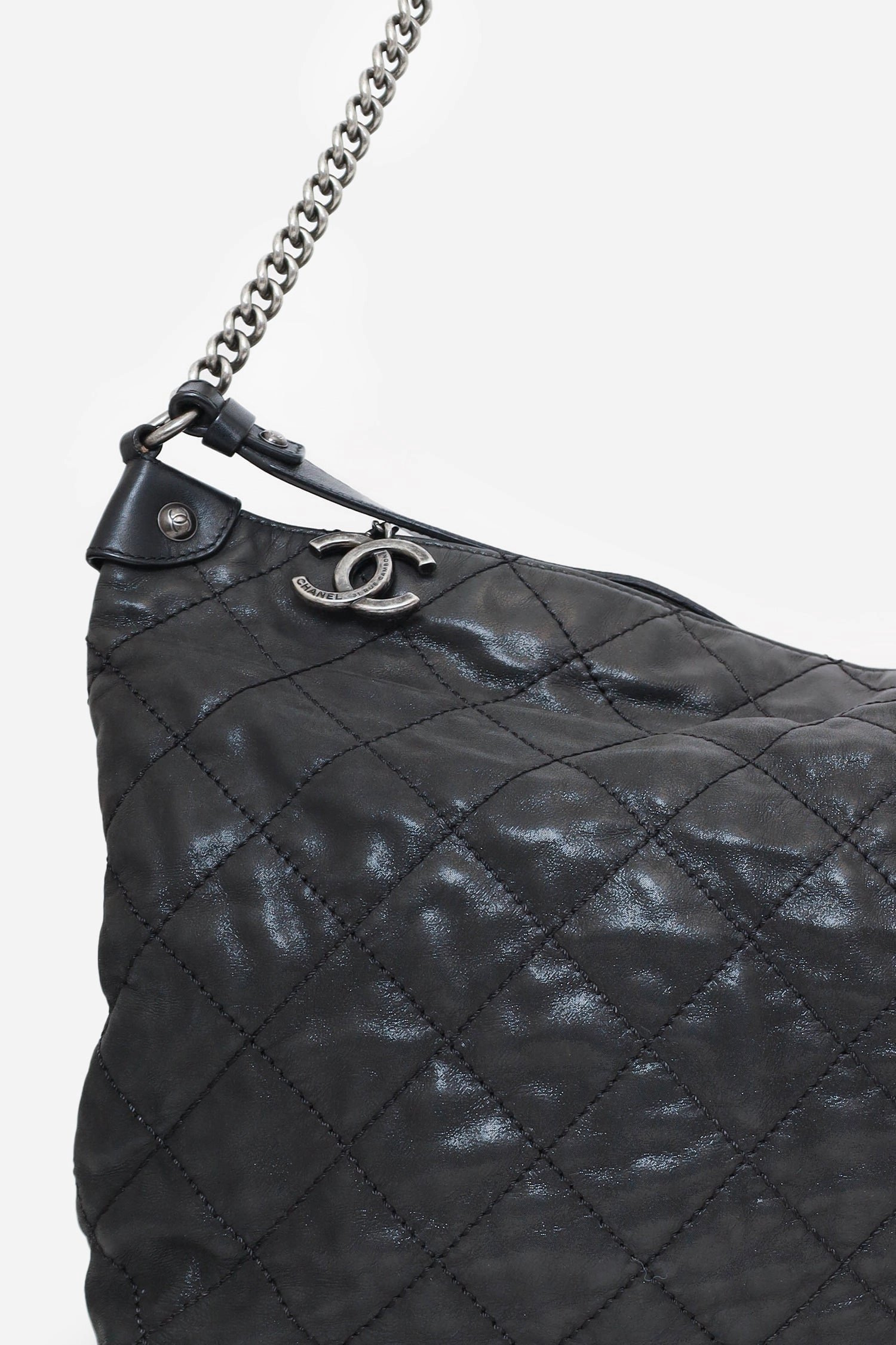 Pre-Loved Chanel 2012 Black Irridescent Leather Coco Daily Hobo Shoulder Bag
