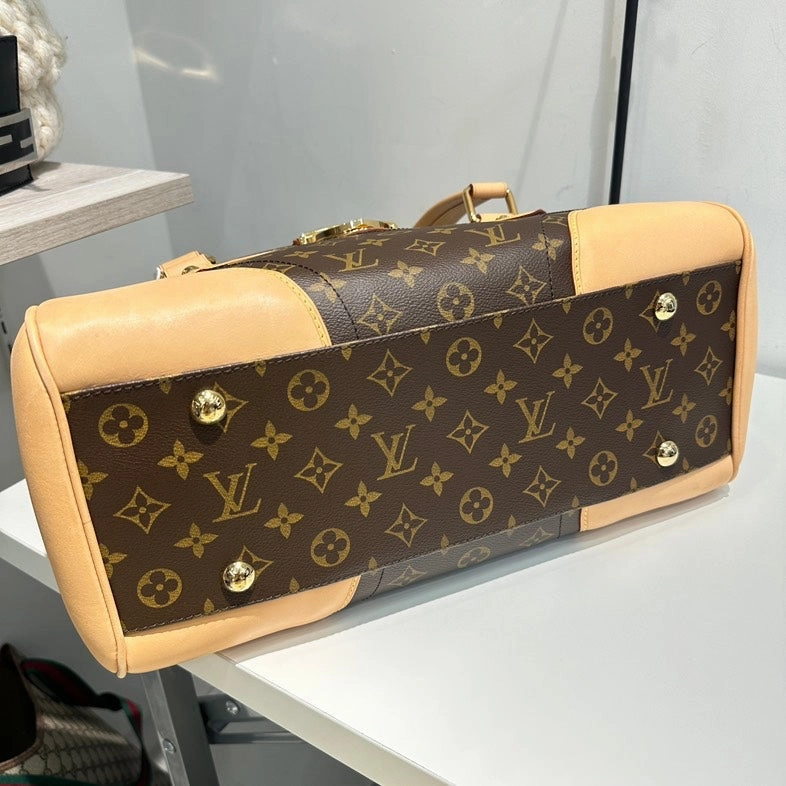 Pre-loved Louis Vuitton Beverly GM Monogram Shoulder Bag Brown