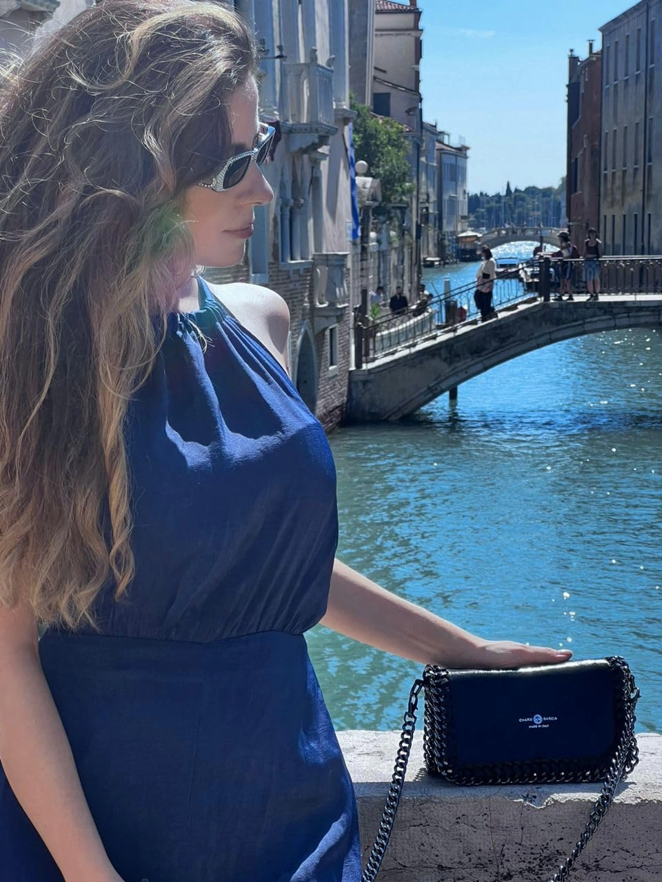 Premium Italian Leather Handmade in Florence, Italy. Small Crossbody Bag for Women with a Detachable Strap Made in Italy.