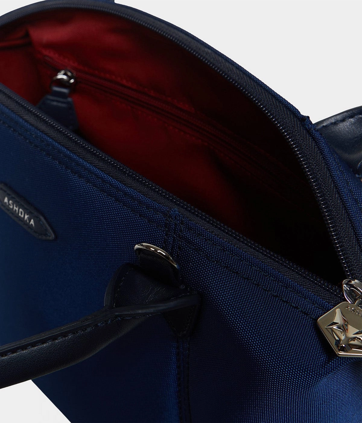 Pretty Apple Skin & Nylon Shoulder Bag | Navy Blue