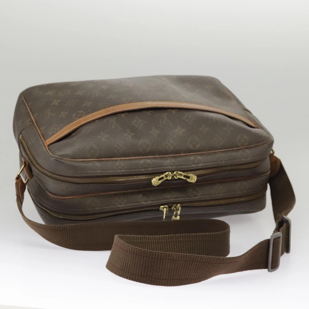 Reporter PM Shoulder Bag M45254