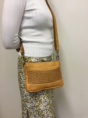 Rugged Hide Sophia
