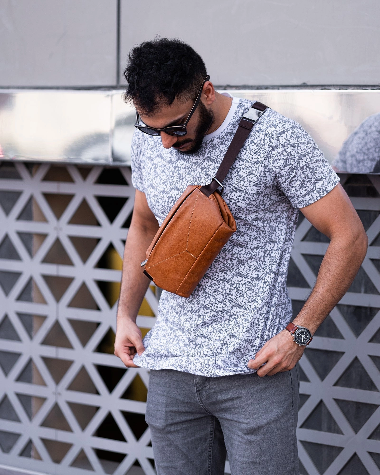 S'pore Sling Bag | Tan