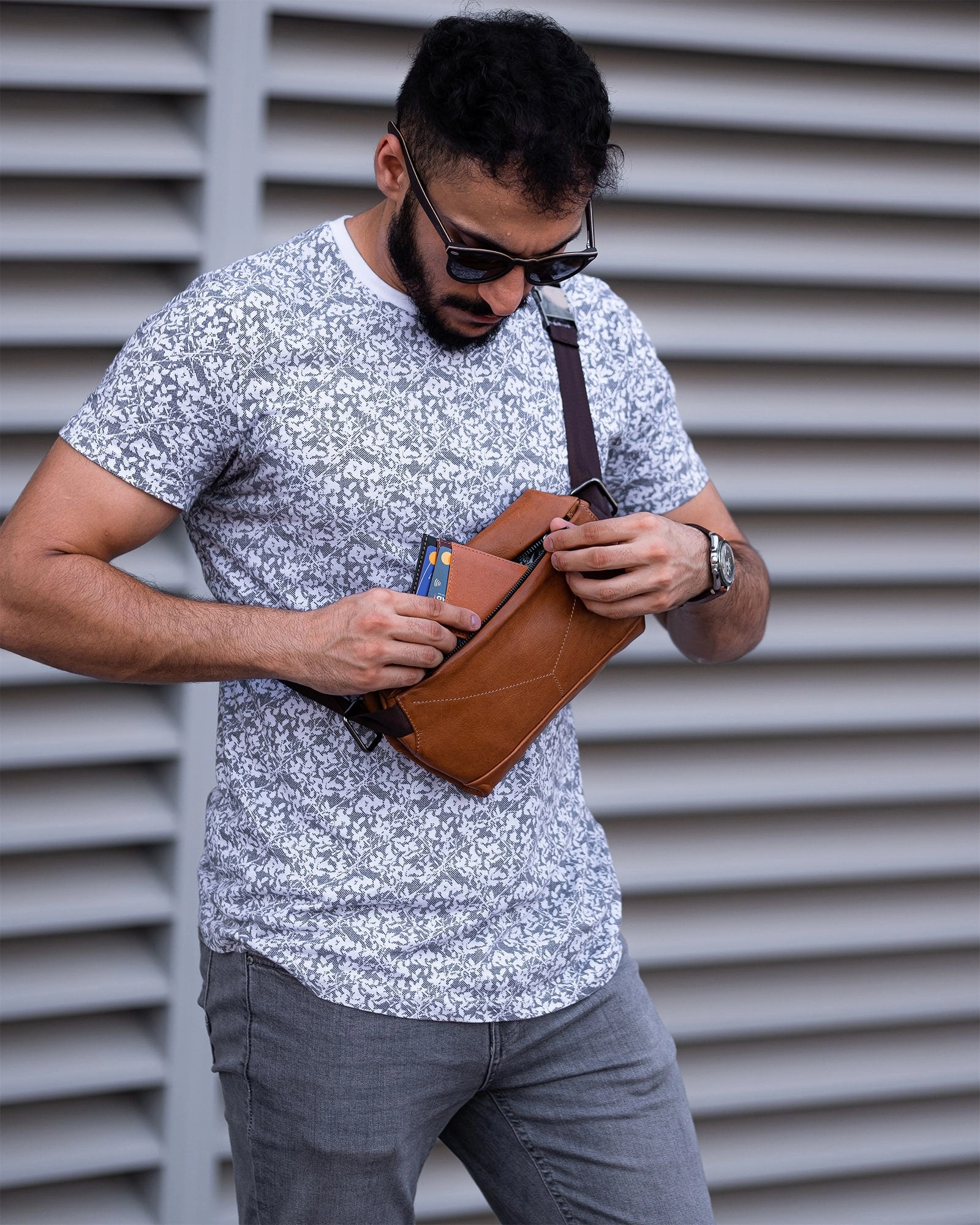 S'pore Sling Bag | Tan
