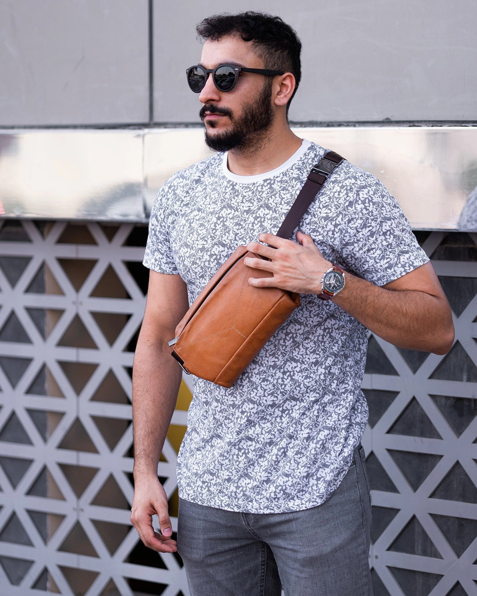 S'pore Sling Bag | Tan