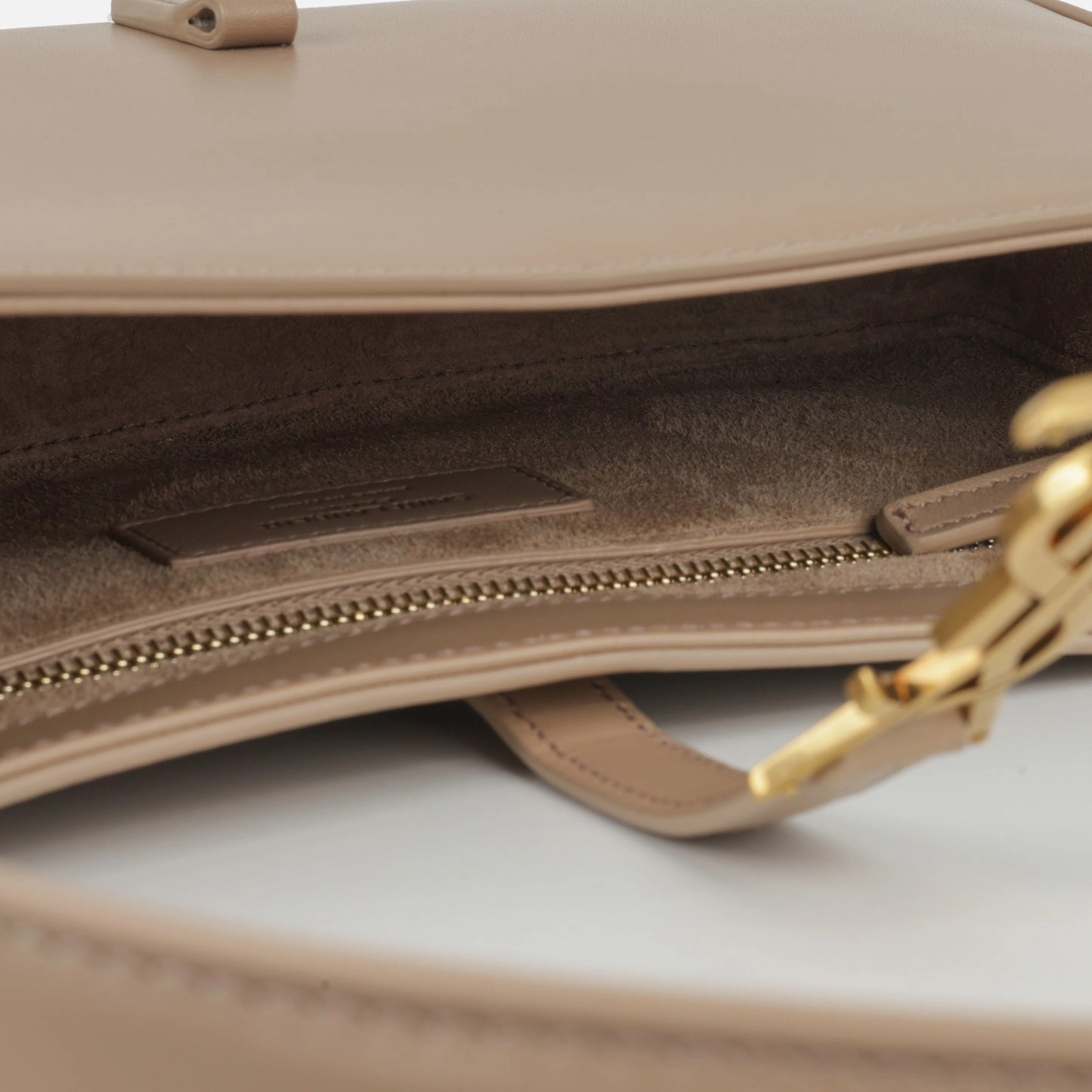Saint Laurent Saint Laurent - Le 5 a 7 - Rose Sand Calfskin GHW - Pre-Loved