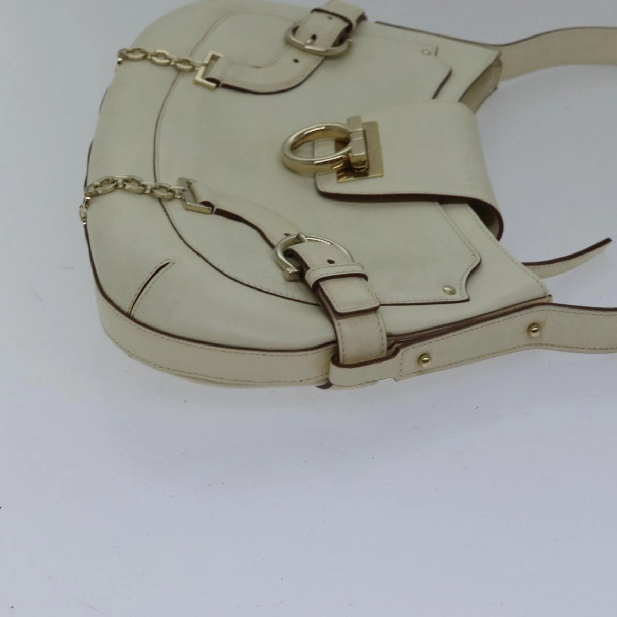 Salvatore Ferragamo Gancini  Leather Shoulder Bag (Pre-Owned)
