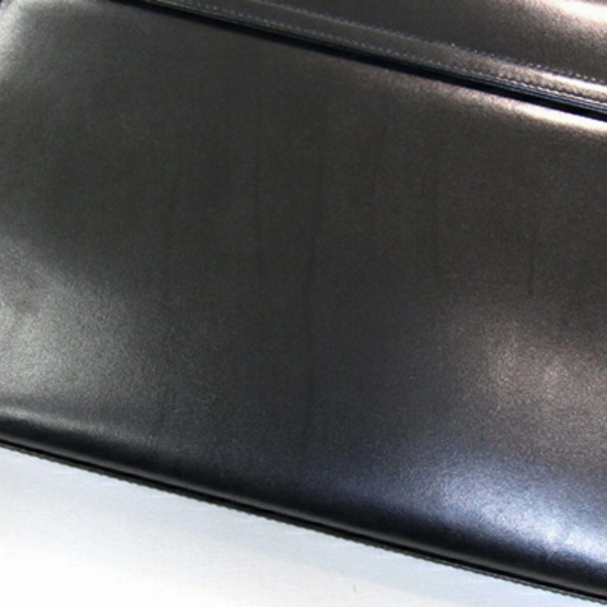 Salvatore Ferragamo Gancini Leather Shoulder Bag (Pre-Owned)
