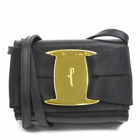 Salvatore Ferragamo  Leather Shoulder Bag (Pre-Owned)