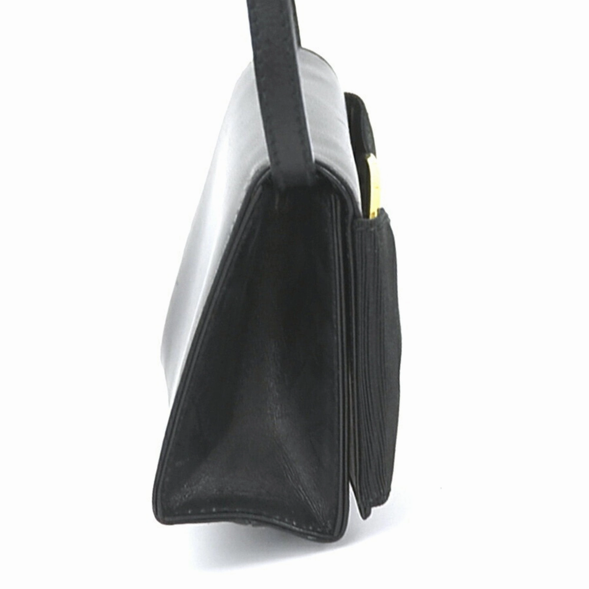 Salvatore Ferragamo  Leather Shoulder Bag (Pre-Owned)