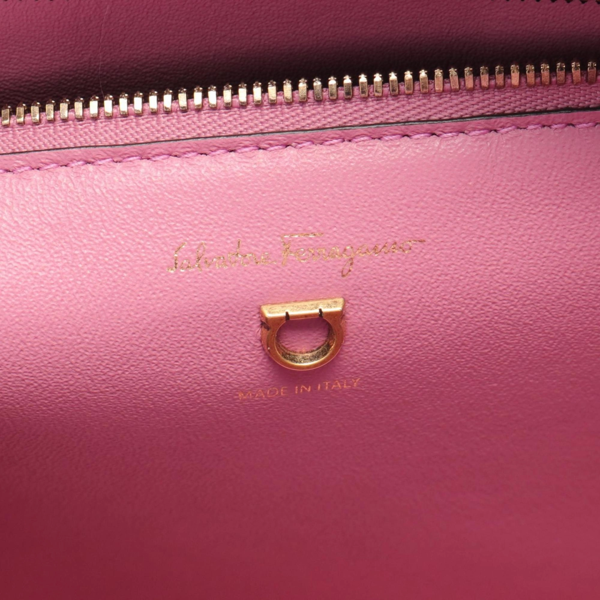 Salvatore Ferragamo  Leather Tote Bag (Pre-Owned)