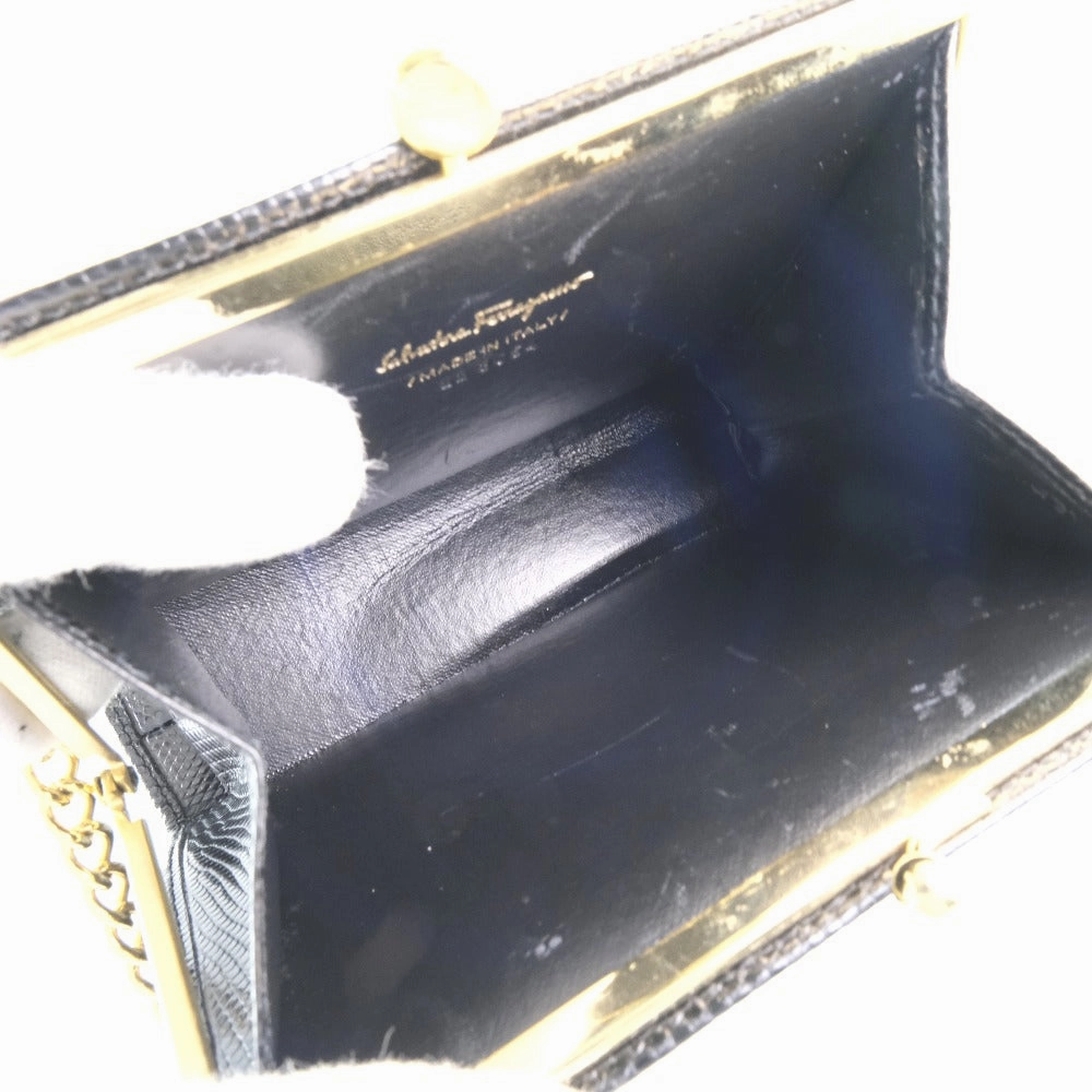 Salvatore Ferragamo Vara  Leather Shoulder Bag (Pre-Owned)