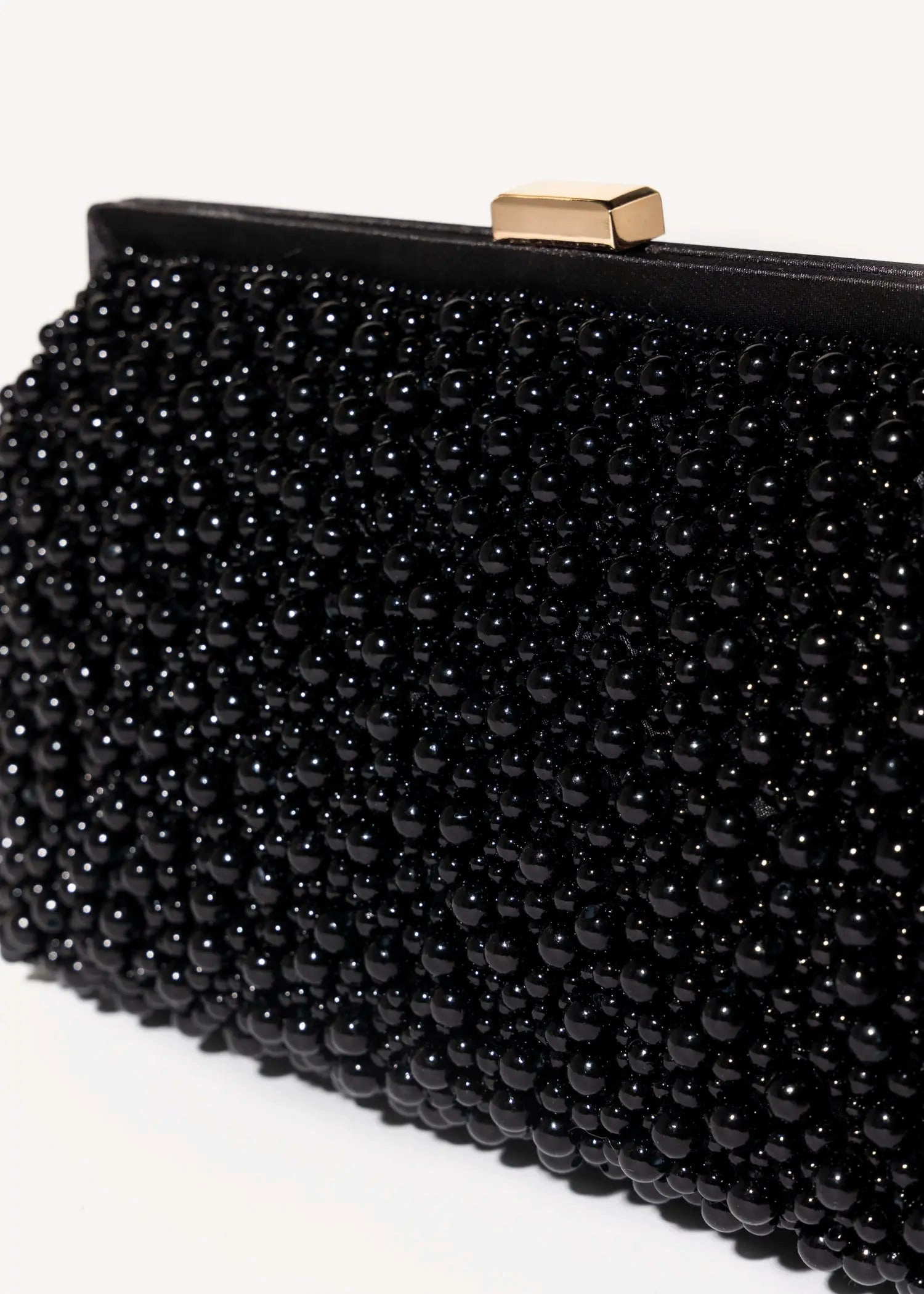 Samira Beaded Clutch
