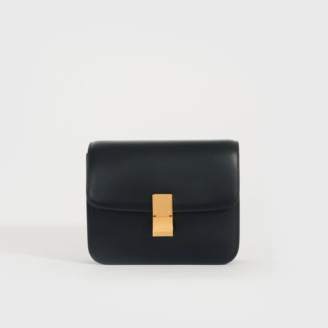 Small Classic Box Shoulder Bag in Black