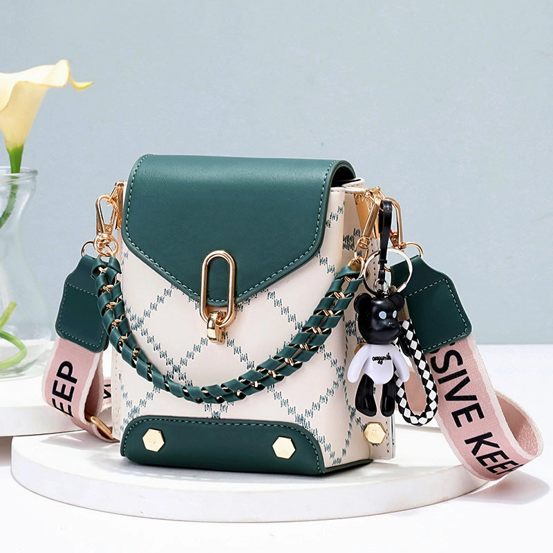 Soft Leather Chain Bucket Crossbody Underarm Bag