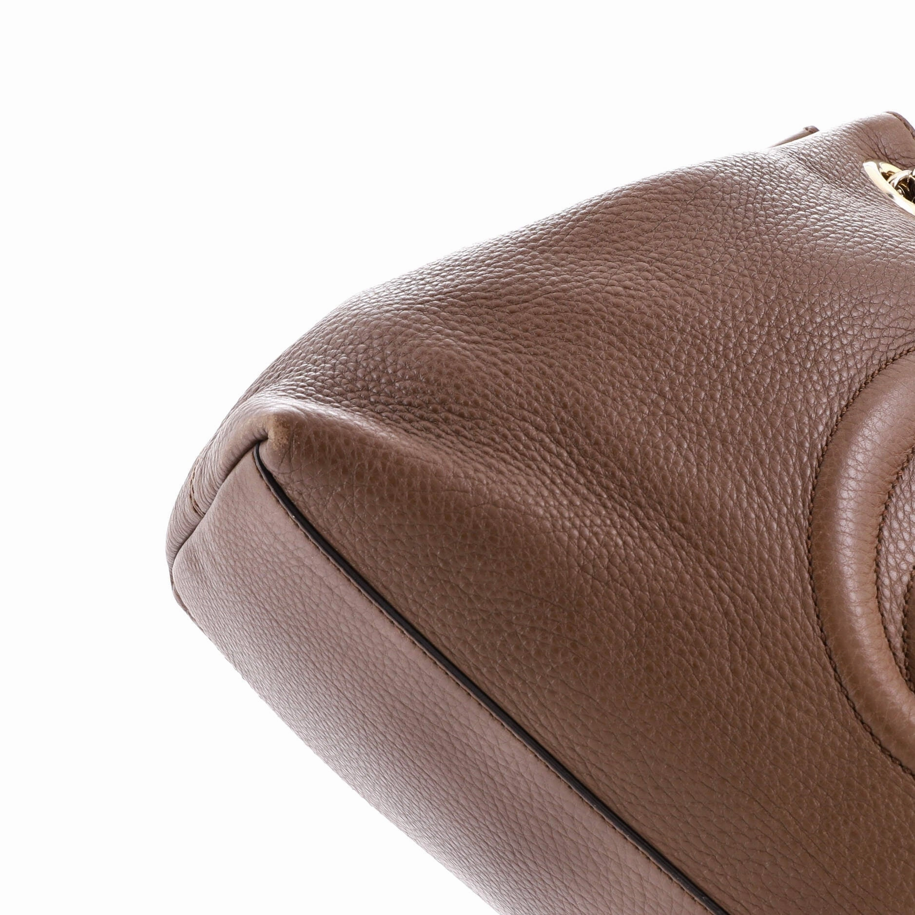 Soho Chain Strap Shoulder Bag Leather Medium