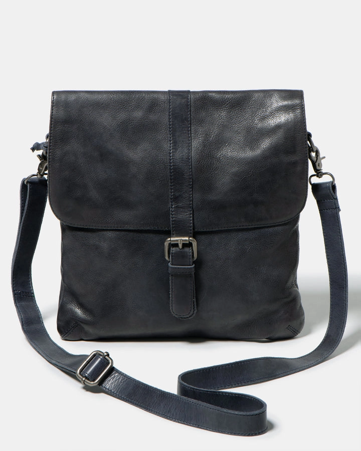 STITCH & HIDE WASHED LEATHER BERLIN REPORTER/SHOULDER BAG INDIGO BLUE - FREE WALLET POUCH