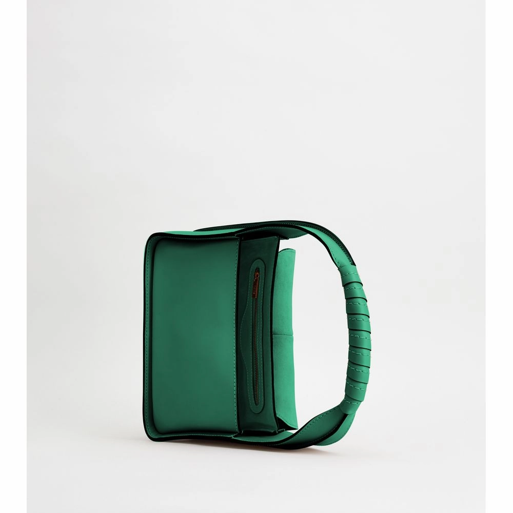 T Timeless Bag in Leather Mini