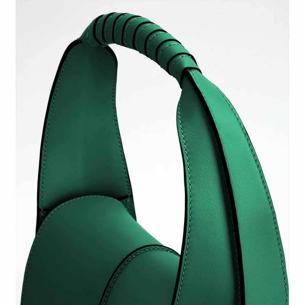 T Timeless Bag in Leather Mini