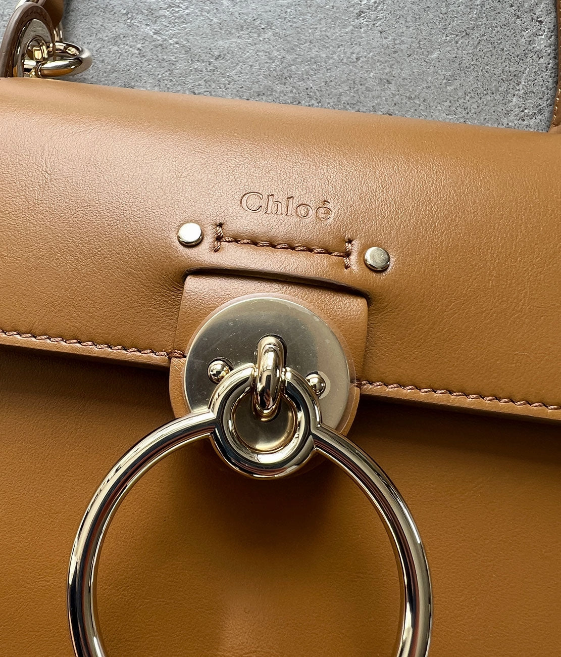 Tess Small Smooth, Pottery Brown