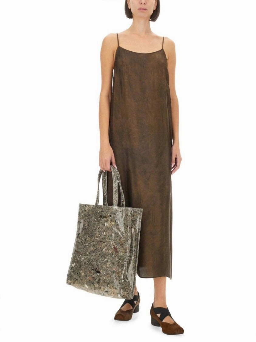 Textured Tote Bag With Sturdy Handles