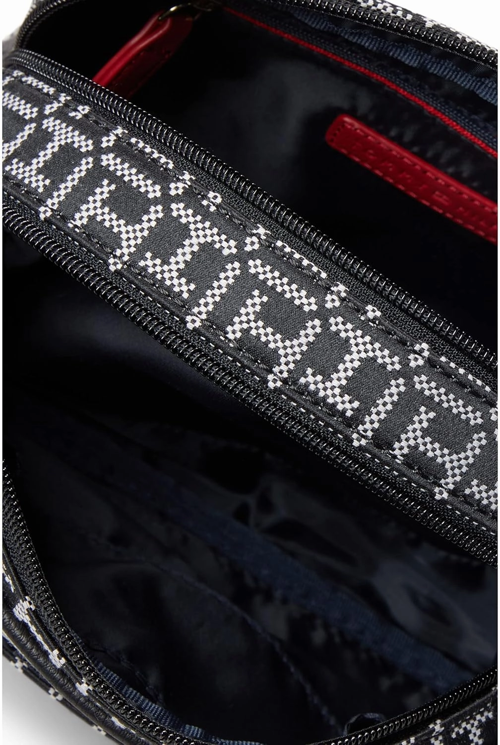 Tommy Hilfiger Cynthia - Camera Crossbody - Square Monogram Jacquard