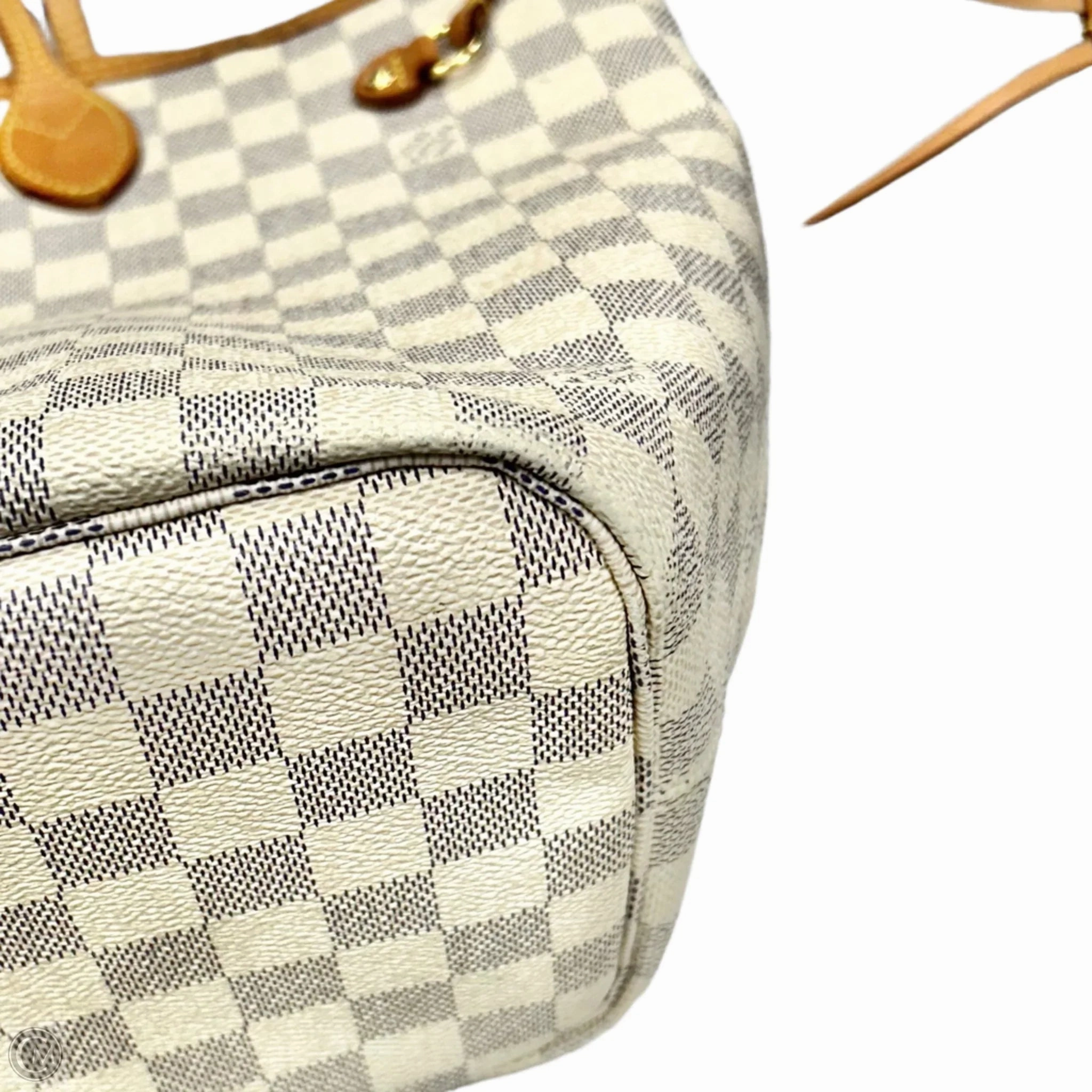 Tote Luxury Designer By Louis Vuitton, Size: Medium