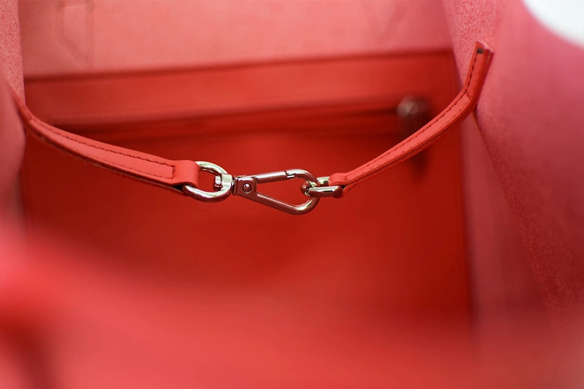 Totissimo Foldable Vegan Leather Tote Bag | Cherry