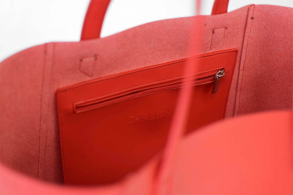 Totissimo Foldable Vegan Leather Tote Bag | Cherry