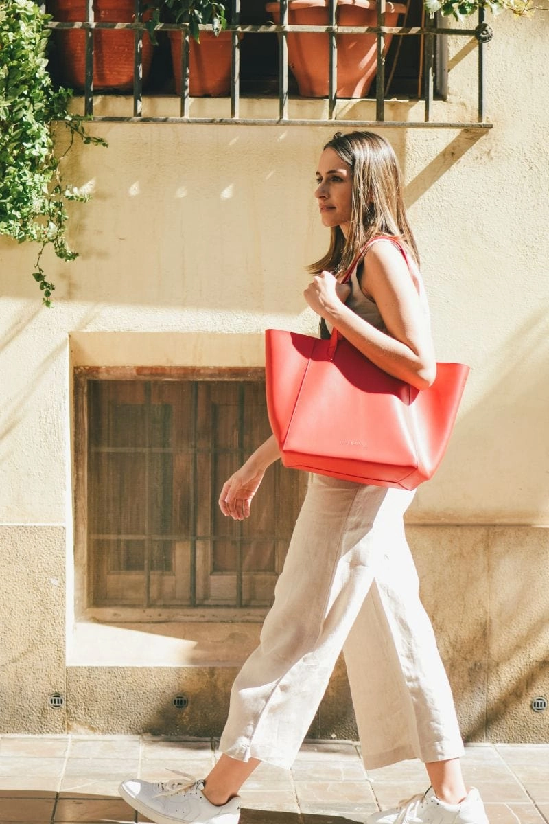 Totissimo Foldable Vegan Leather Tote Bag | Cherry