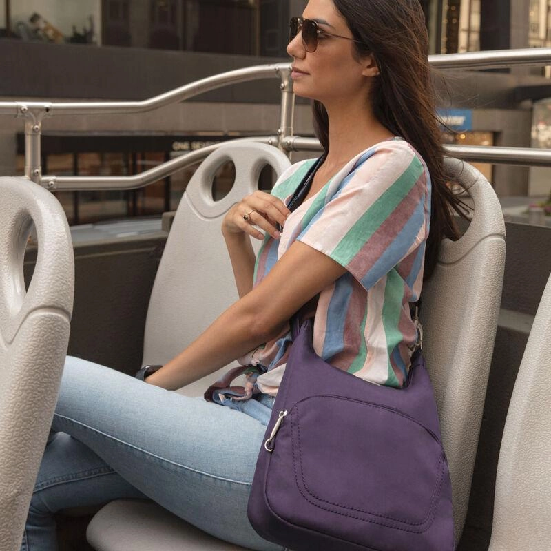 Travelon Anti-Theft Classic Essential Messenger Bag (RFID Blocking)