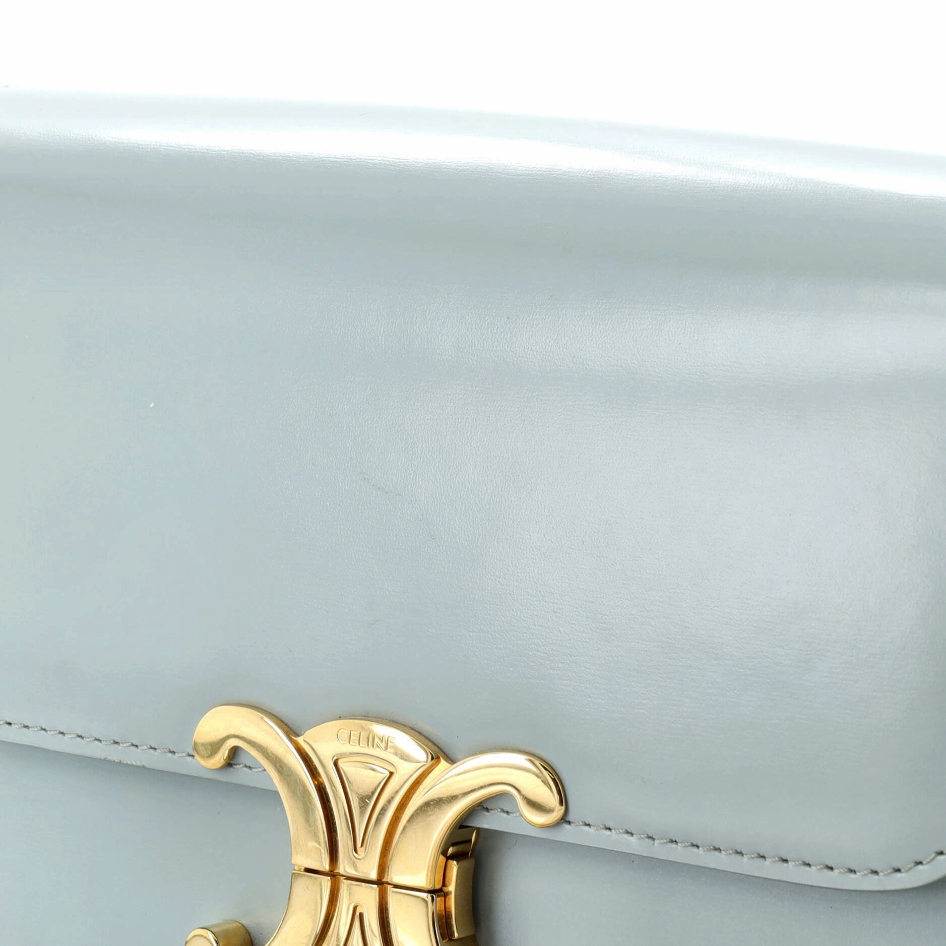 Triomphe Shoulder Bag Smooth Calfskin Teen