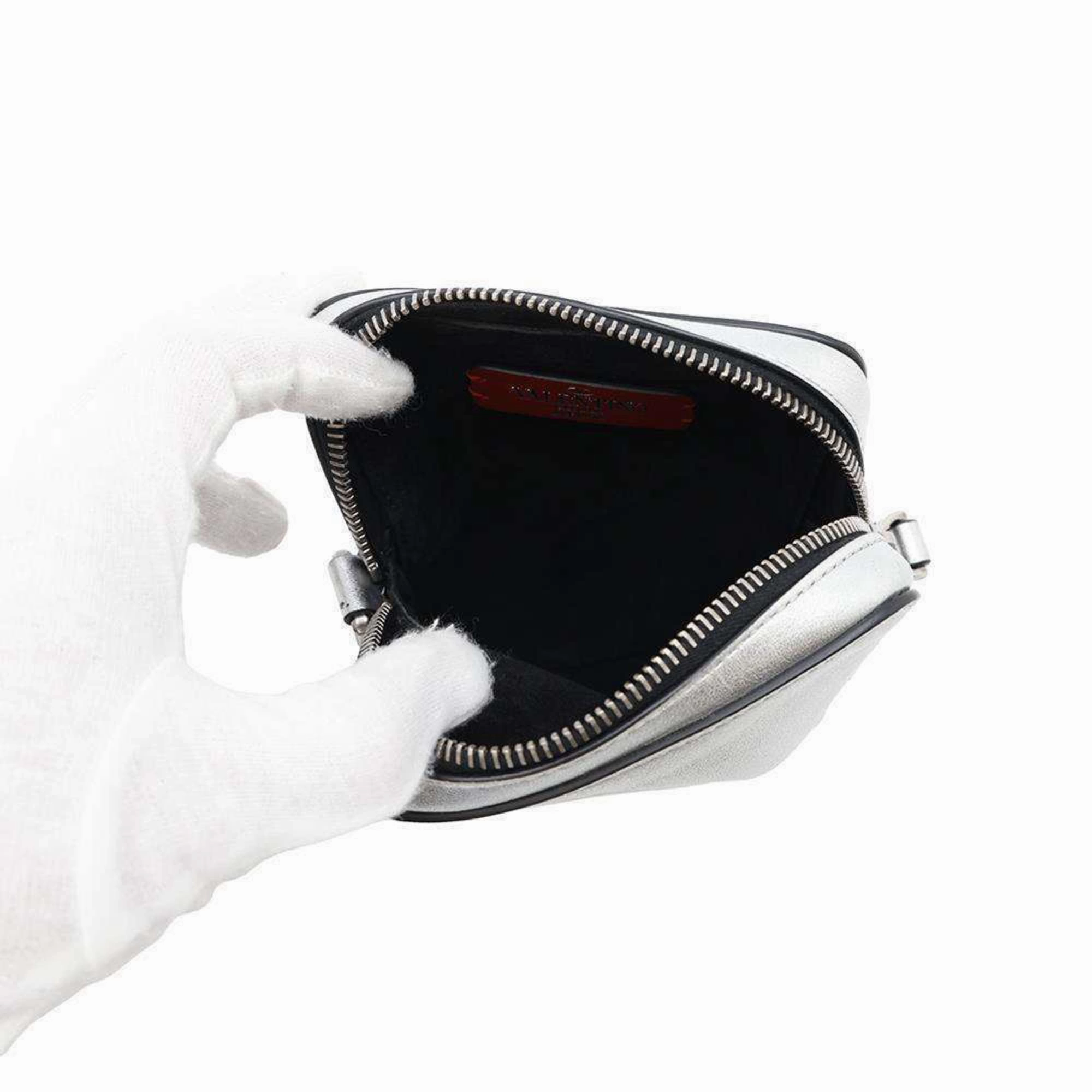 Valentino Garavani Leather Shoulder Bag (Pre-Owned)