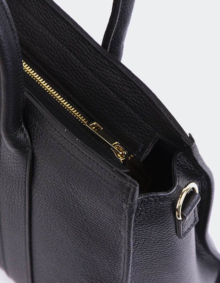 Veena Black Leather