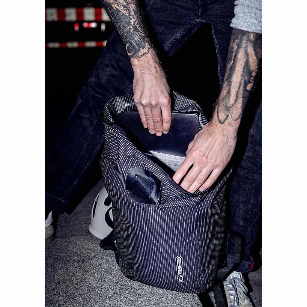 Velocity 23L | High Visibility Reflective
