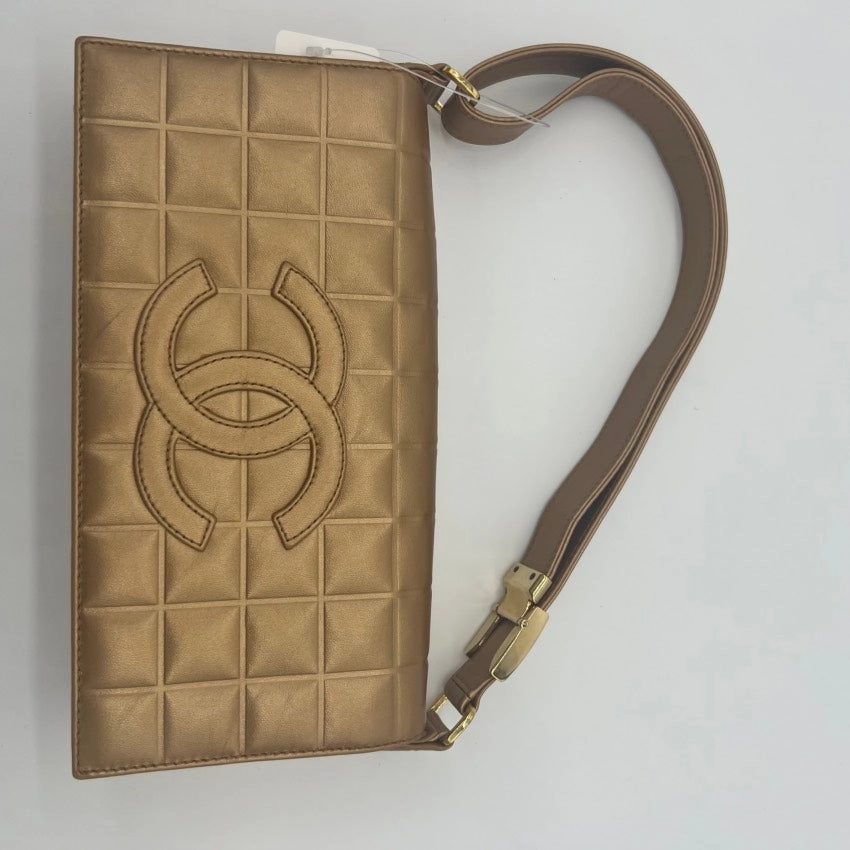 vintage Chanel shoulder bag A7762